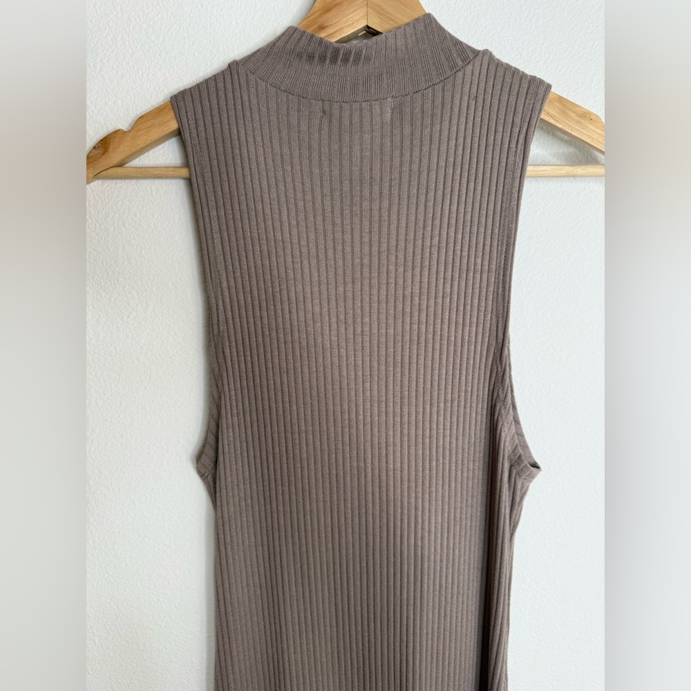 Beyond Yoga Well Traveled Taupe Rib Knit Athleisure Midi Dress Sz Small - Picture 13 of 16